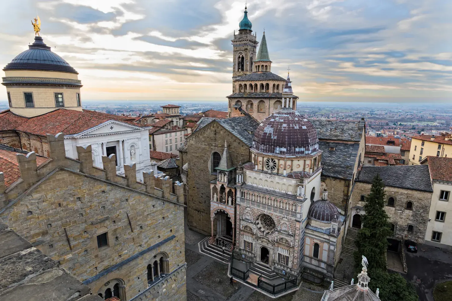 Italy's Lombardy and Veneto Region W/Air and Trains
