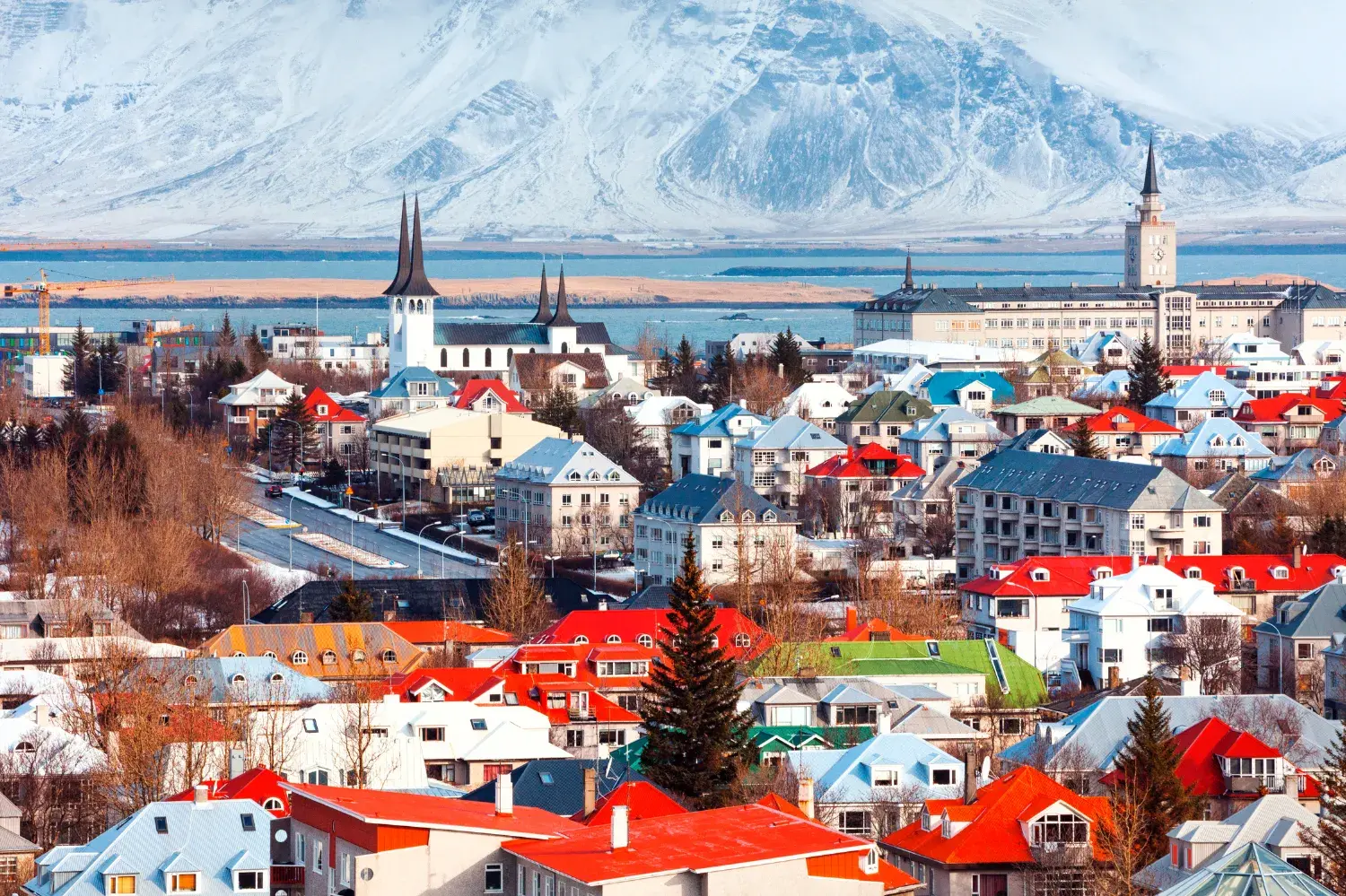 Iceland 4-Night Stay W/Air and Tour