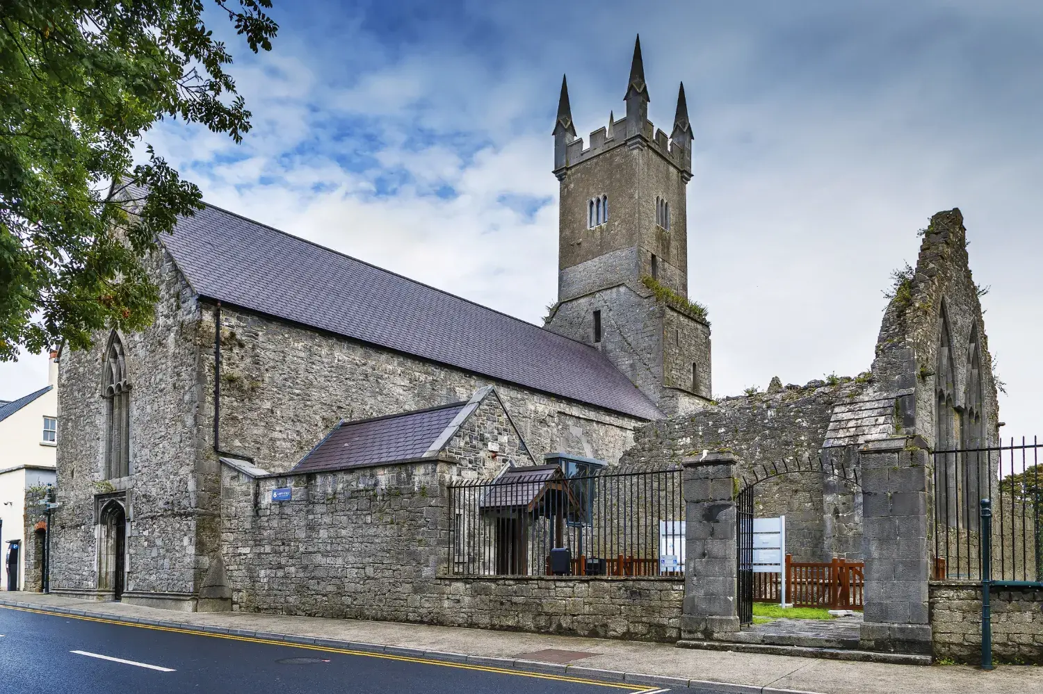 Cork, County Clare, and Dublin W/Air and Trains